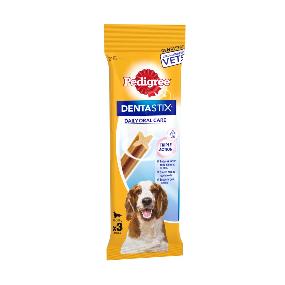 Pedigree Dentastix Daily Adult Medium Dog Treats 3 x Dental Sticks 77g (Pack of 18)